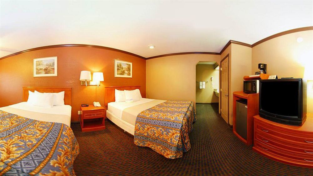 Days Inn By Wyndham Bishop Exterior foto